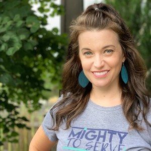 Meet your Posher, Laura beth